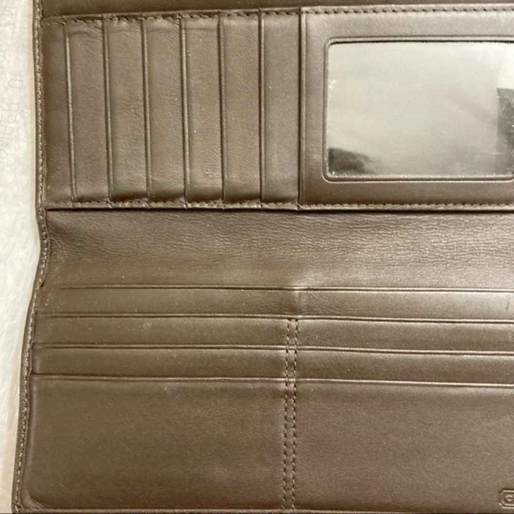 Coach brown op c signature wallet